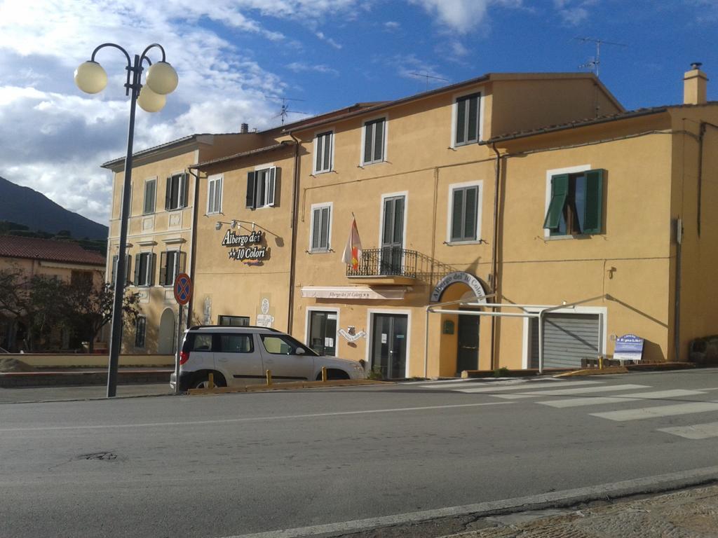Albergo Dei 10 Colori بروكيو المظهر الخارجي الصورة