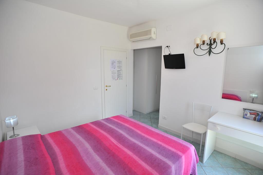 Albergo Dei 10 Colori بروكيو المظهر الخارجي الصورة