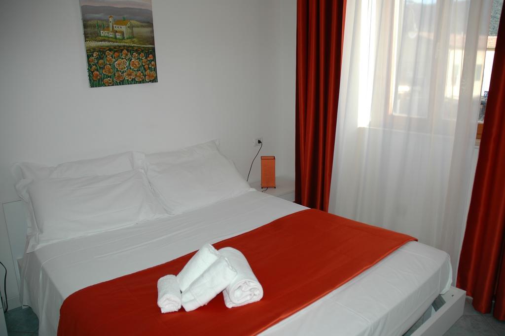 Albergo Dei 10 Colori بروكيو المظهر الخارجي الصورة