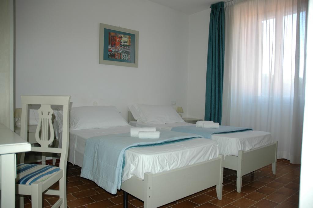 Albergo Dei 10 Colori بروكيو المظهر الخارجي الصورة
